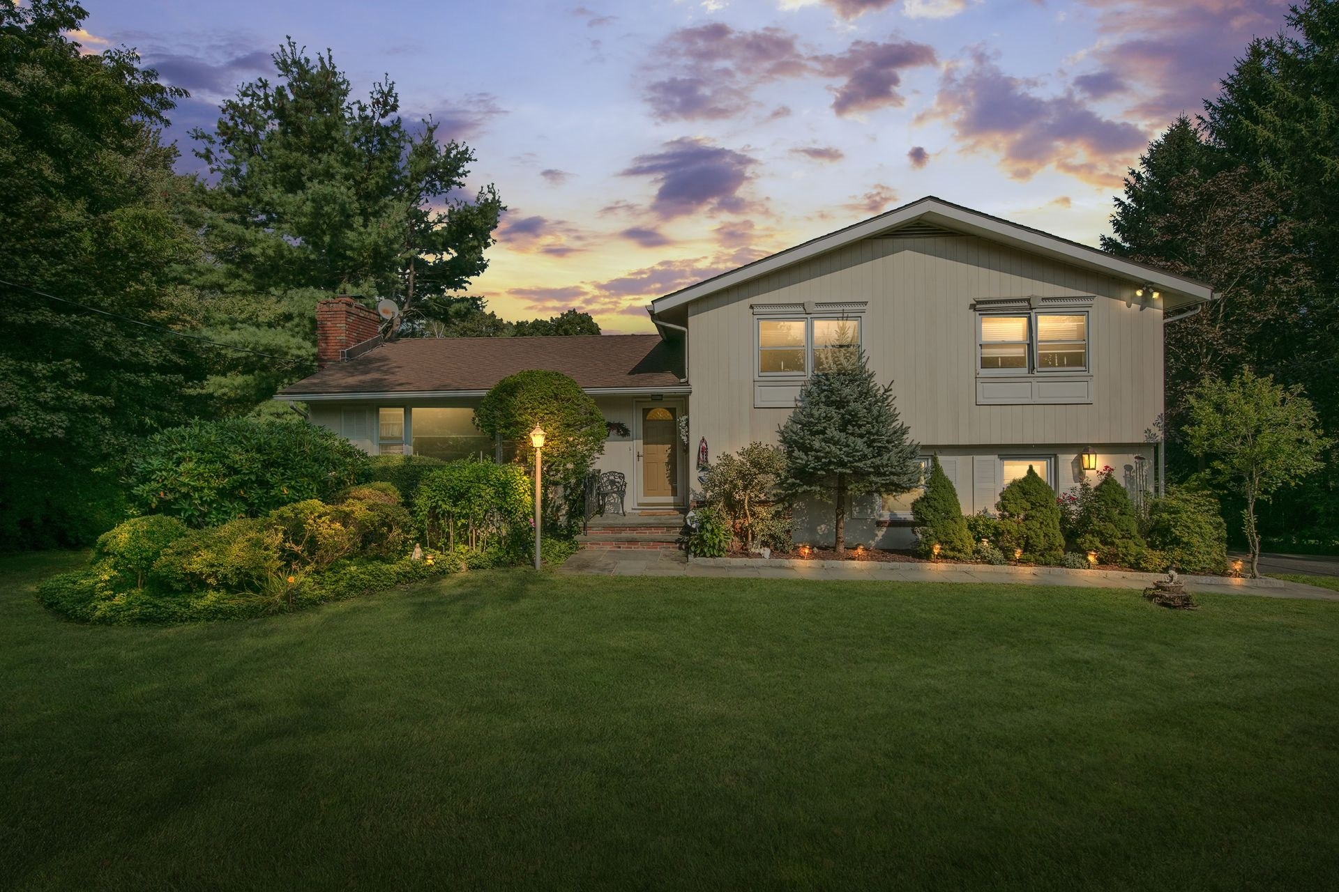 857 Old Kensico Road, Thornwood